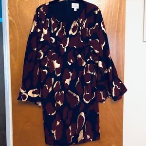 Cape sleeve dress